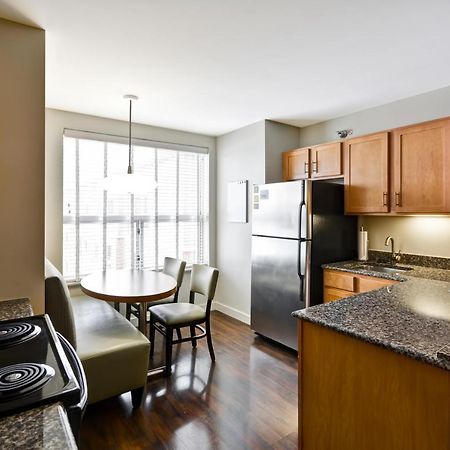 Hyatt House Naperville/Warrenville Exterior photo