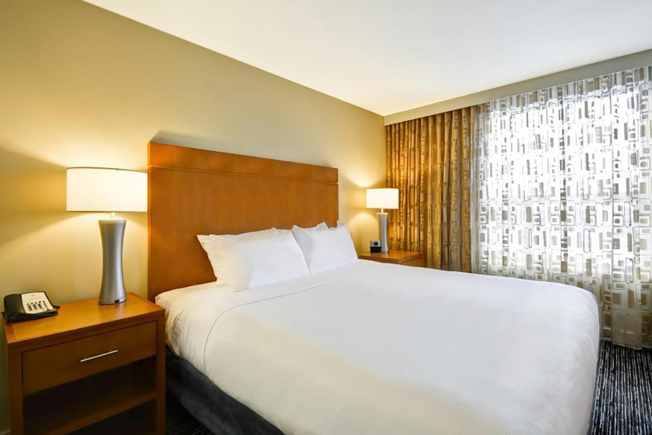 Hyatt House Naperville/Warrenville Exterior photo