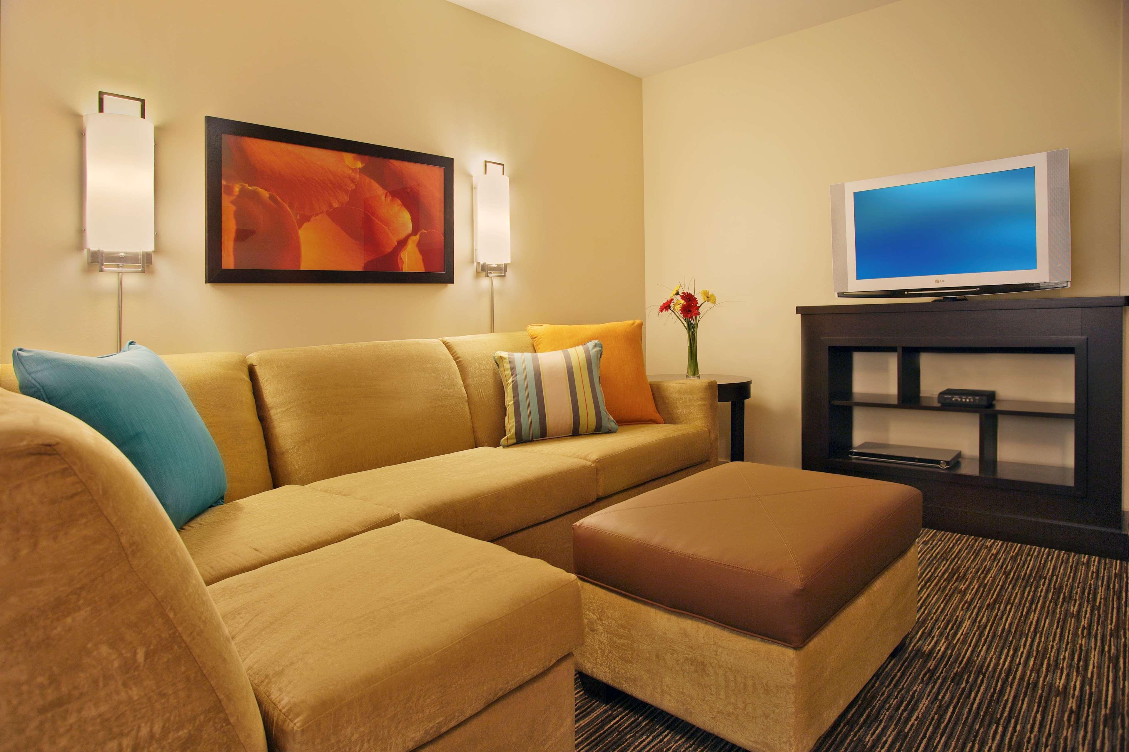 Hyatt House Naperville/Warrenville Exterior photo